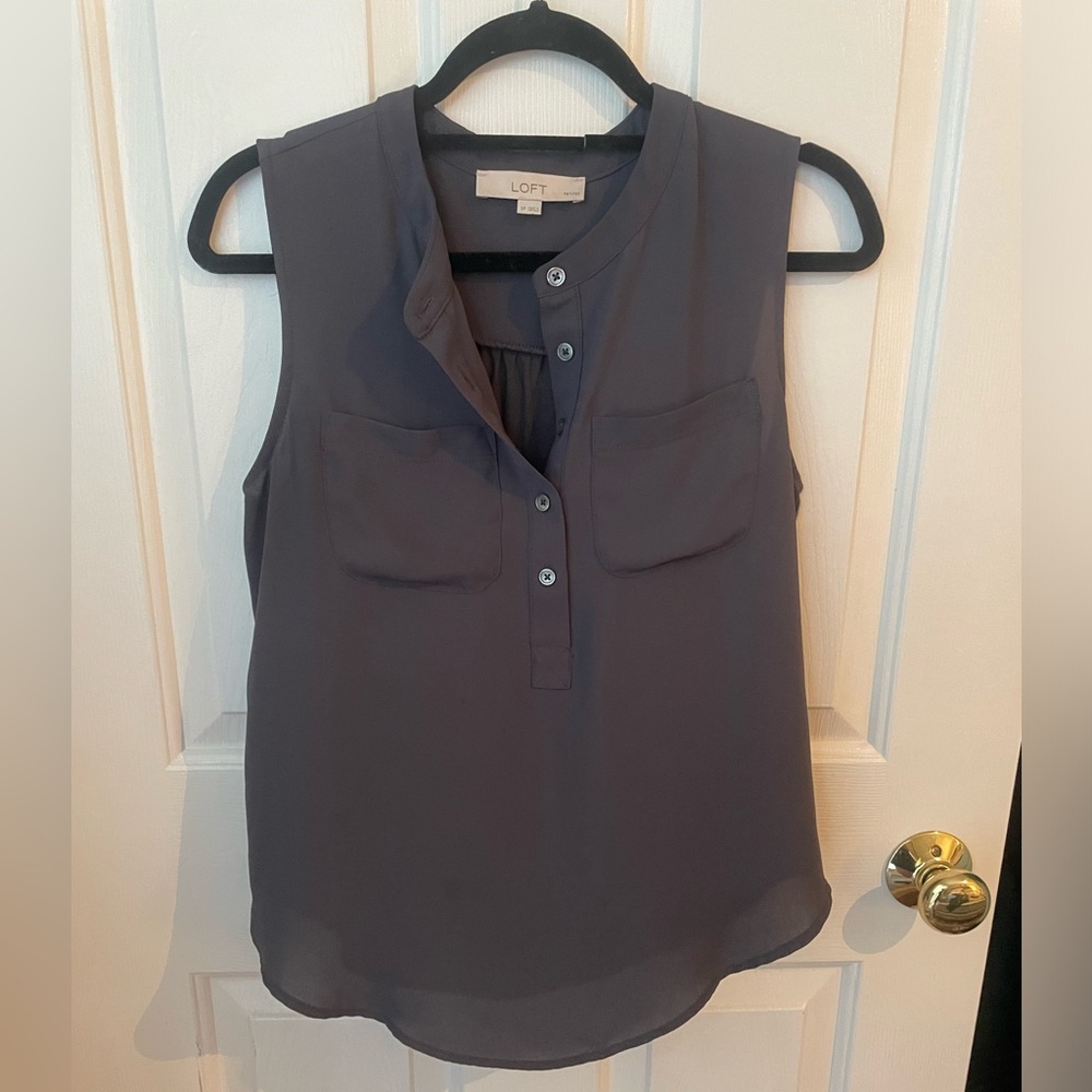 Loft Sleeveless gray blouse with button